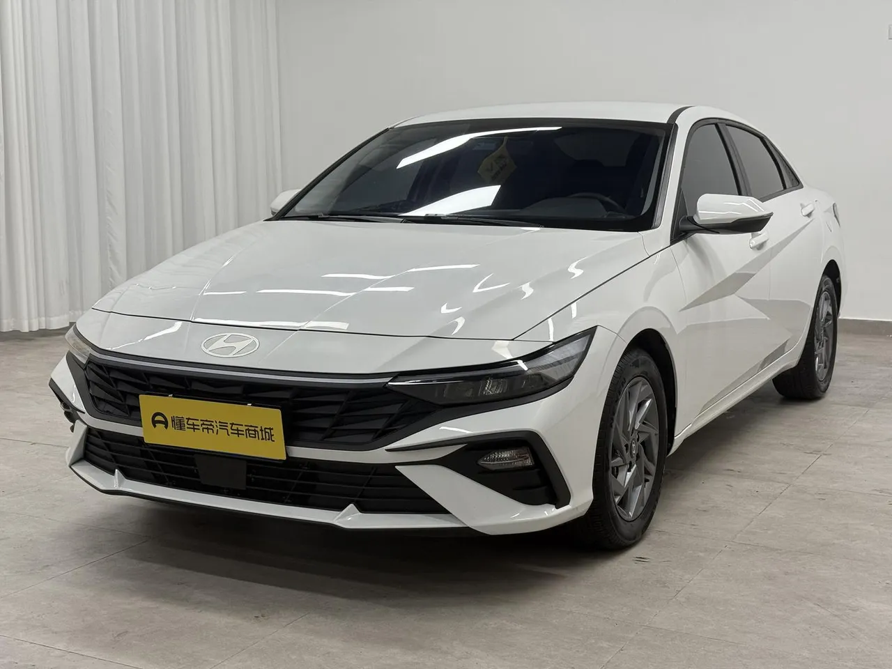 2023 Hyundai Elantra 1.5L CVT GLS Leading