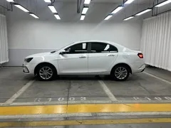 2021 Geely Emgrand UP 1.5L CVT Luxury, белый — фото 4
