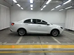 2021 Geely Emgrand UP 1.5L CVT Luxury, белый — фото 8