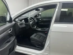 2021 Geely Emgrand UP 1.5L CVT Luxury, белый — фото 12