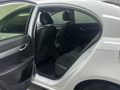 2021 Geely Emgrand UP 1.5L CVT Luxury, белый — фото 13