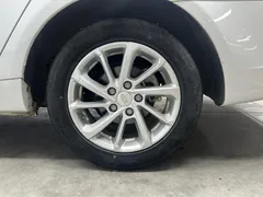 2021 Geely Emgrand UP 1.5L CVT Luxury, белый — фото 16