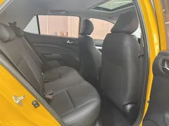 2021 Kia Yipao 1.4L CVT Sunroof, жёлтый — фото 7