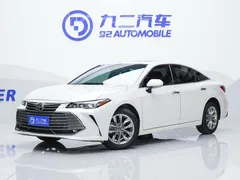 2021 Toyota Avalon 2.5L Luxury, белый — фото 1