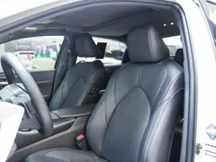 2021 Toyota Avalon 2.5L Luxury, белый — фото 7