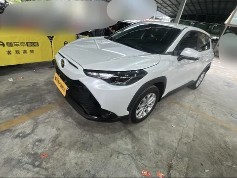 2022 Toyota Frontlander 2.0L CVT Elite