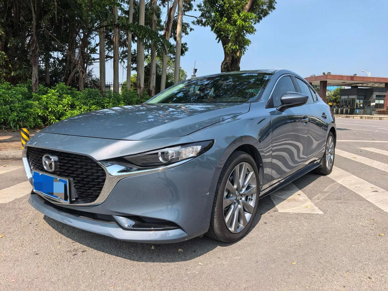 2023 Mazda Mazda3 2.0L AT