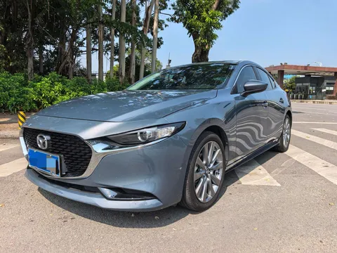 2023 Mazda Mazda3 2.0L AT