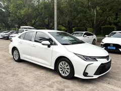 2022 Toyota Corolla 1.5L CVT Pioneer, белый — фото 3