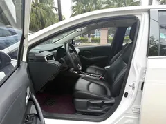 2022 Toyota Corolla 1.5L CVT Pioneer, белый — фото 4
