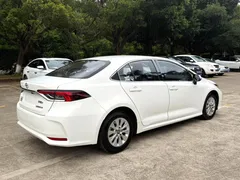 2022 Toyota Corolla 1.5L CVT Pioneer, белый — фото 9