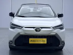 2022 Toyota Frontlander 2.0L CVT Luxury Plus, белый — фото 2