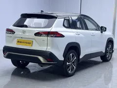 2022 Toyota Frontlander 2.0L CVT Luxury Plus, белый — фото 7