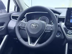 2022 Toyota Frontlander 2.0L CVT Luxury Plus, белый — фото 11