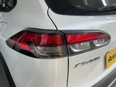 2022 Toyota Frontlander 2.0L CVT Luxury Plus, белый — фото 20