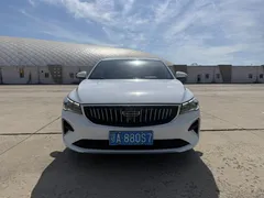 2022 Geely Emgrand 4th Gen 1.5L CVT Flagship, белый — фото 2
