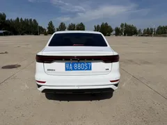 2022 Geely Emgrand 4th Gen 1.5L CVT Flagship, белый — фото 6