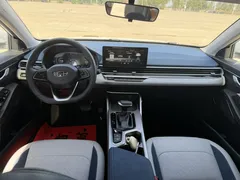 2022 Geely Emgrand 4th Gen 1.5L CVT Flagship, белый — фото 11
