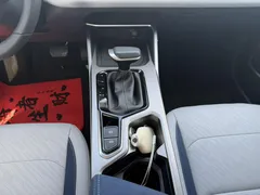 2022 Geely Emgrand 4th Gen 1.5L CVT Flagship, белый — фото 12