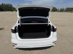 2022 Geely Emgrand 4th Gen 1.5L CVT Flagship, белый — фото 22