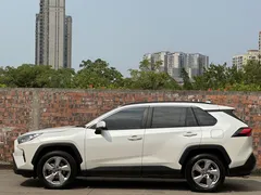 2022 Toyota RAV4 2.0L CVT 2WD Fashion, белый — фото 4