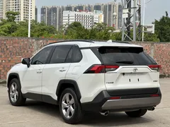 2022 Toyota RAV4 2.0L CVT 2WD Fashion, белый — фото 8