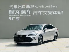 2022 Toyota Avalon 2.5L Luxury — фото 1