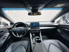 2022 Toyota Avalon 2.5L Luxury — фото 6