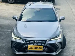 2022 Toyota Avalon 2.0L Luxury — фото 2
