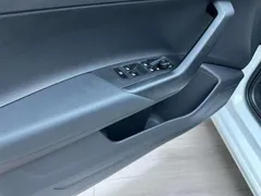 2023 Volkswagen Polo Plus 1.5L AT, белый — фото 14