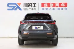 2023 Lexus NX 260 2WD Special Edition — фото 6