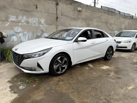 2022 Hyundai Elantra 1.5L CVT GLX Elite