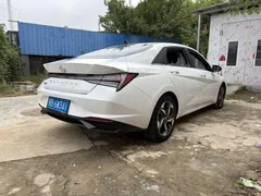 2022 Hyundai Elantra 1.5L CVT GLX Elite, белый — фото 3