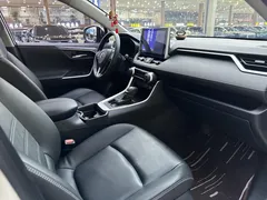 2021 Toyota RAV4 2.0L CVT 4WD Fashion Plus, белый — фото 7