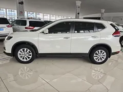 2023 Nissan X-Trail Classic 2.0L 2WD Premium, белый — фото 4