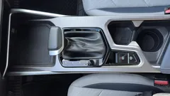 2022 Geely Emgrand 4th Gen 1.5L CVT Flagship, красный — фото 19