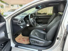2023 Toyota Camry 2.5G Luxury — фото 6