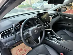 2023 Toyota Camry 2.5G Luxury — фото 10