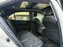 2023 Toyota Camry 2.5G Luxury — фото 12