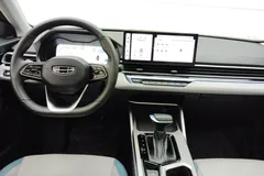 2023 Geely Emgrand 4th Gen Champion 1.5L CVT Flagship — фото 14