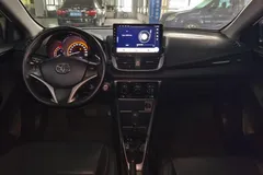 2022 Toyota Yaris L Zhixuan X 1.5L CVT Luxury Plus, белый — фото 14