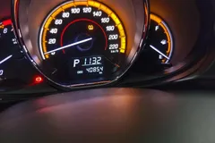 2022 Toyota Yaris L Zhixuan X 1.5L CVT Luxury Plus, белый — фото 17