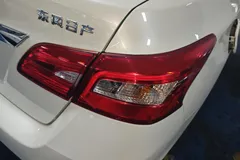 2022 Nissan Sylphy Classic 1.6 XE CVT Comfort, белый — фото 8