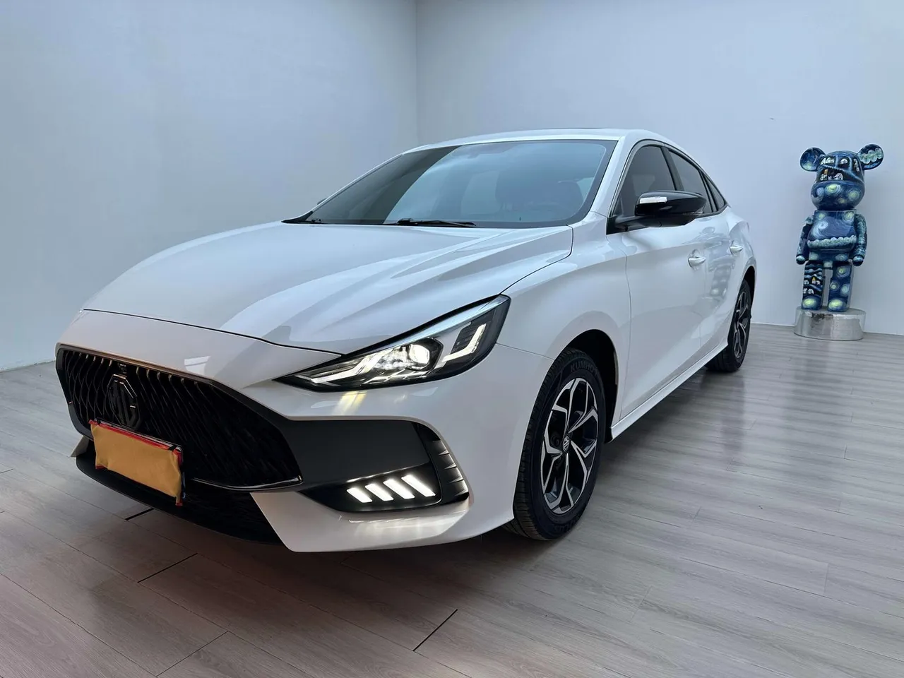 2023 MG MG5 180DVVT CVT Luxury