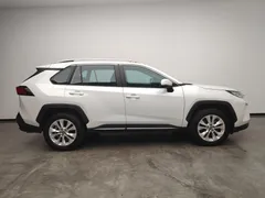 2022 Toyota Wildlander 2.0L 2WD Leading, белый — фото 8