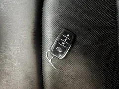 2022 Toyota Wildlander 2.0L 2WD Leading, белый — фото 18