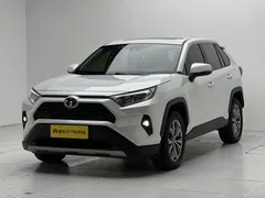 2023 Toyota RAV4 2.0L CVT 2WD Fashion, белый — фото 1