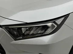 2023 Toyota RAV4 2.0L CVT 2WD Fashion, белый — фото 19