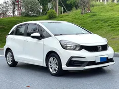 2023 Honda Fit 1.5L CVT, белый — фото 3