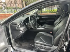 2021 Toyota Camry 2.5G Luxury, чёрный — фото 5